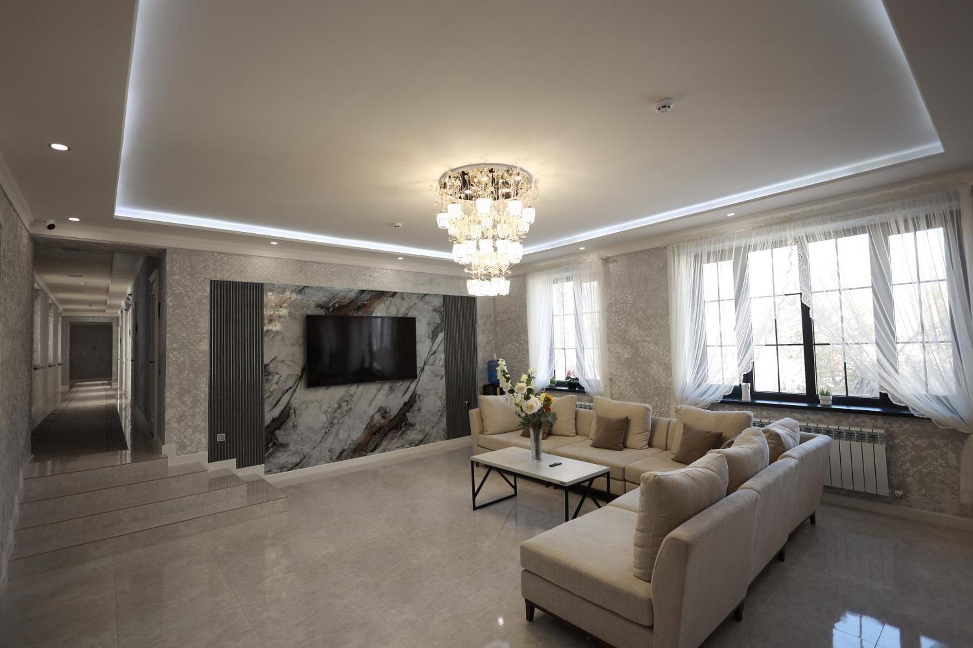 Ideal Hotel Nukus Bagian luar foto