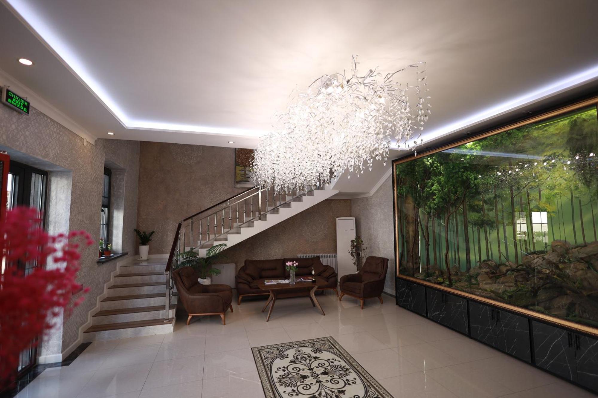 Ideal Hotel Nukus Bagian luar foto
