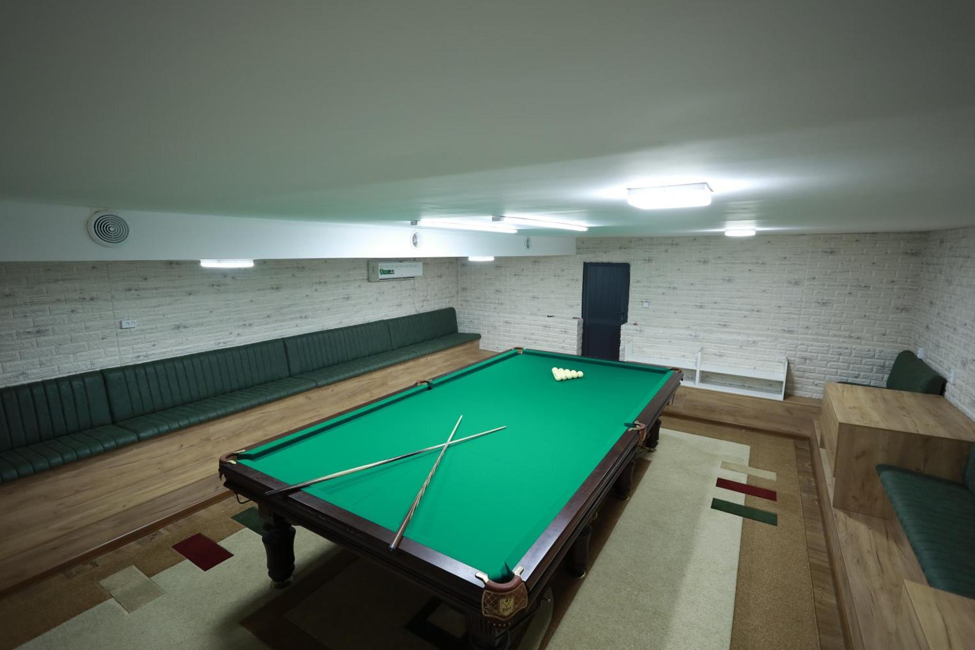 Ideal Hotel Nukus Bagian luar foto