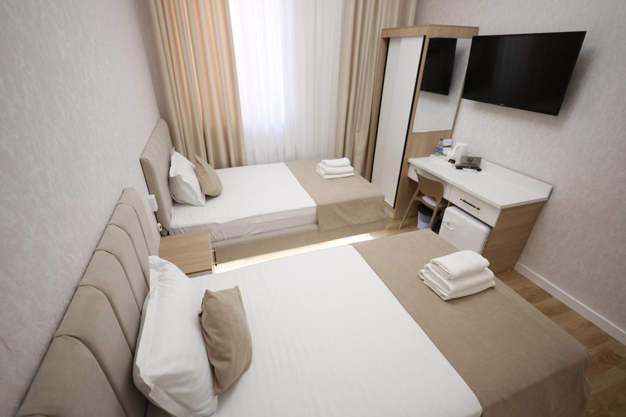 Ideal Hotel Nukus Bagian luar foto